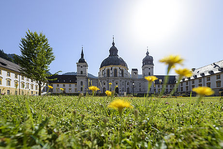 Kloster Ettal Ammergauer Alpen